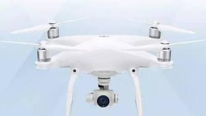 无人航拍机直播：空中视角下的精彩瞬间实时呈现